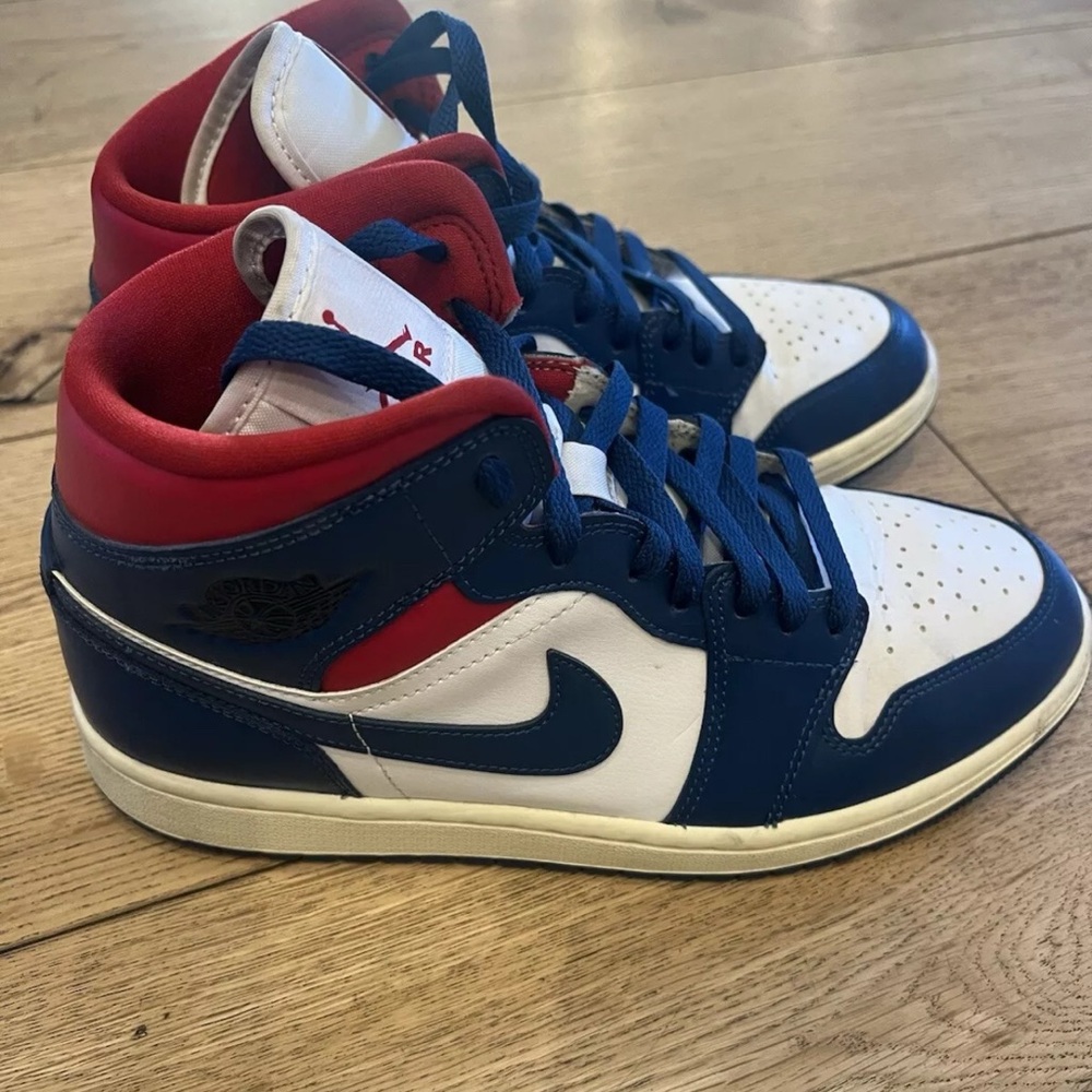 AIR JORDAN 1 MID French Blue Gym Red Sail White 9.5 W | M 8 - Picture 2 of 6